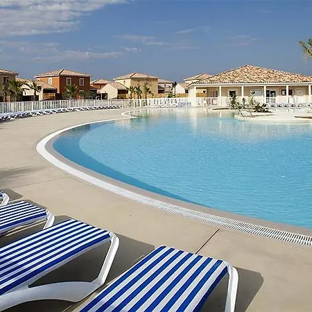 Le Domaine Du Golf 3p 6p S Ac Resort *